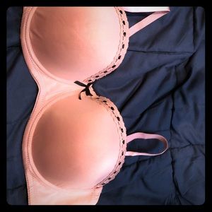Pure Beauty Bra. NWOT's. Never worn . 42 D